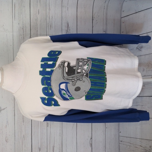 Seattle Seahawks Sweatshirt - Picture 3 of 7